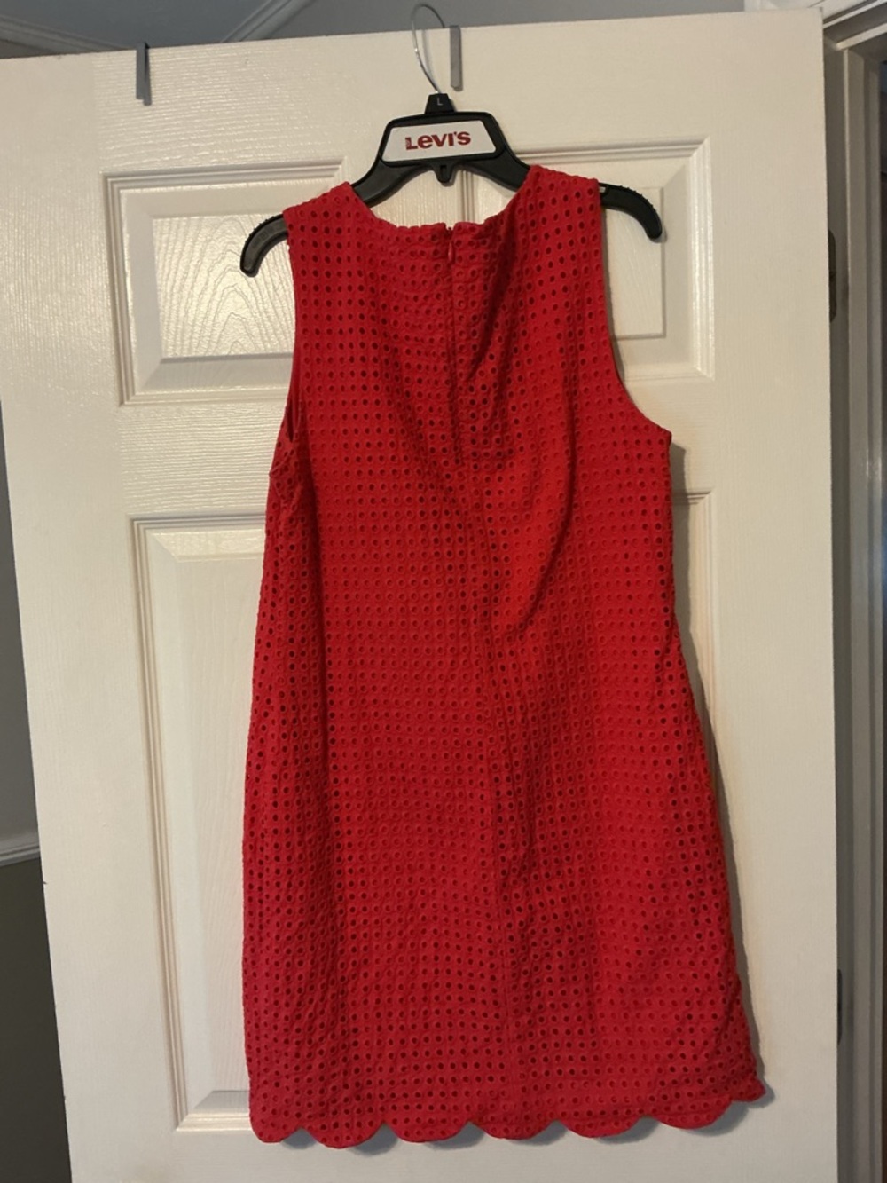Cynthia Rowley Red Eyelet Shift Dress Size 8 Sleeveless Scalloped Hem Summer - Picture 9 of 12